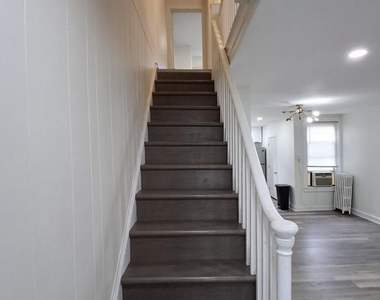 7710 Temple Road - Photo Thumbnail 13