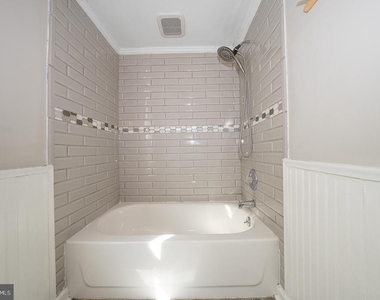 3621 Calumet Street - Photo Thumbnail 17