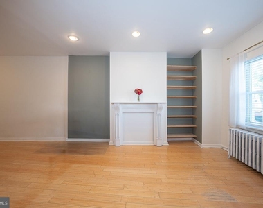 3621 Calumet Street - Photo Thumbnail 2