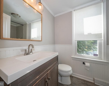 3621 Calumet Street - Photo Thumbnail 16