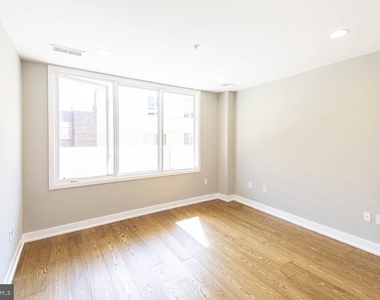820 N 3rd Street - Photo Thumbnail 9