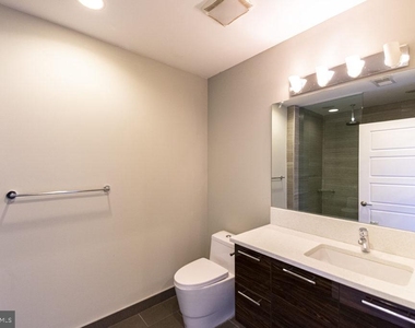 820 N 3rd Street - Photo Thumbnail 12