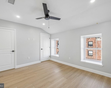 617 8th Street S - Photo Thumbnail 13