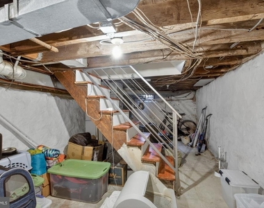 416 E Flora Street - Photo Thumbnail 13