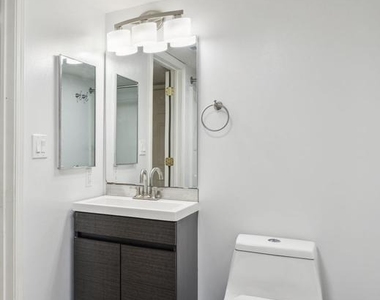 1303 N 7th Street - Photo Thumbnail 14