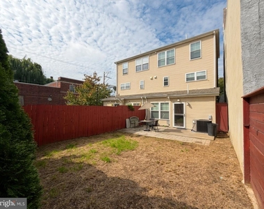 1303 N 7th Street - Photo Thumbnail 17
