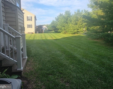 173 Providence Lane - Photo Thumbnail 22