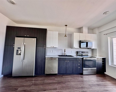 4361 S Congress Ave - Photo Thumbnail 29