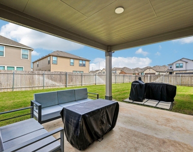12720 Oxford Vineyard Ln - Photo Thumbnail 10