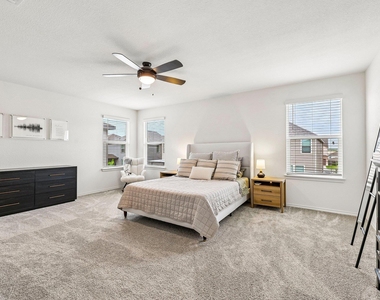 12720 Oxford Vineyard Ln - Photo Thumbnail 6