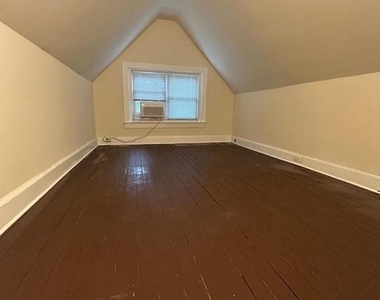 7303 Mountain Avenue - Photo Thumbnail 13