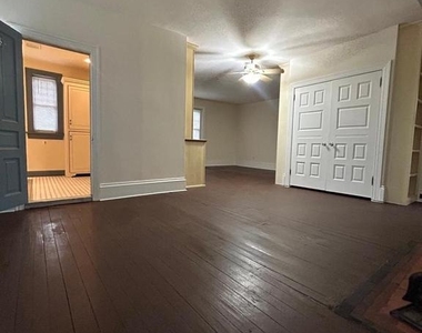 7303 Mountain Avenue - Photo Thumbnail 7