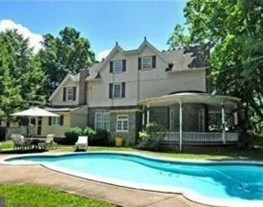 7303 Mountain Avenue - Photo Thumbnail 4