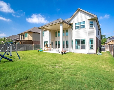 731 Expedition Way - Photo Thumbnail 32