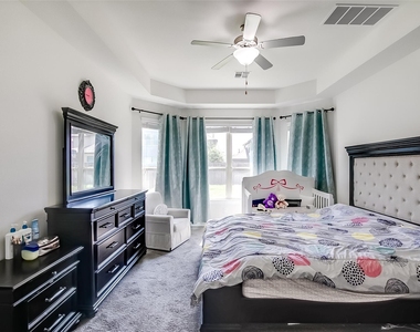 731 Expedition Way - Photo Thumbnail 18