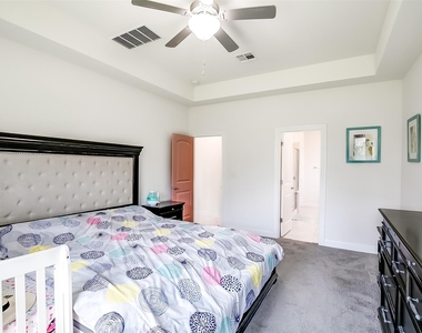 731 Expedition Way - Photo Thumbnail 19