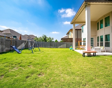 731 Expedition Way - Photo Thumbnail 33
