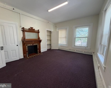 905 Swede Street - Photo Thumbnail 5