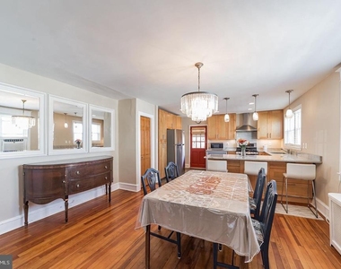207 W 11th Avenue - Photo Thumbnail 8