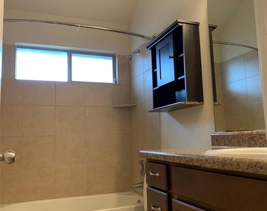 117 Antelope Plains Rd - Photo Thumbnail 6