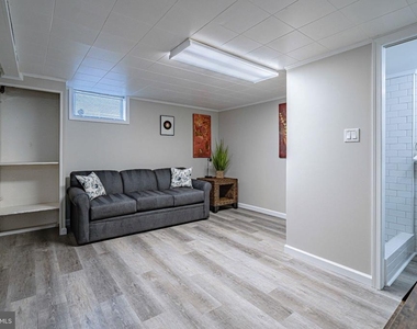 757 Benton - Photo Thumbnail 14