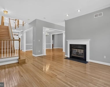 54 Old Barn Drive - Photo Thumbnail 15