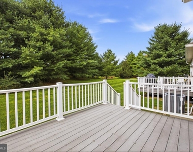 54 Old Barn Drive - Photo Thumbnail 70