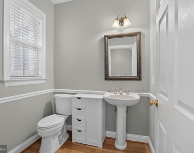 54 Old Barn Drive - Photo Thumbnail 36