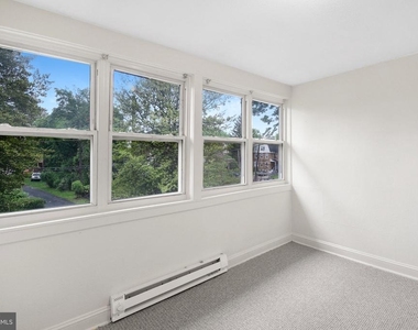 126 N Wycombe Avenue - Photo Thumbnail 4