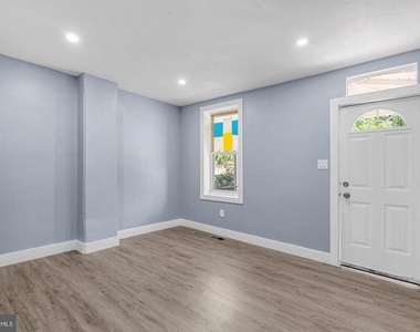 905 Mulberry Street - Photo Thumbnail 4