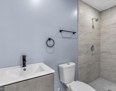 905 Mulberry Street - Photo Thumbnail 13