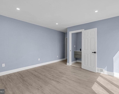 905 Mulberry Street - Photo Thumbnail 12