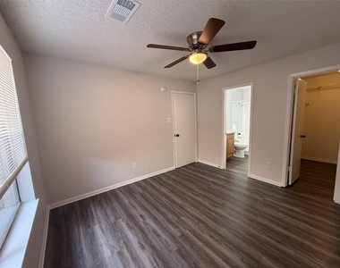 8911 Schick Rd - Photo Thumbnail 7