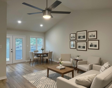 1015 E Yager Ln - Photo Thumbnail 10