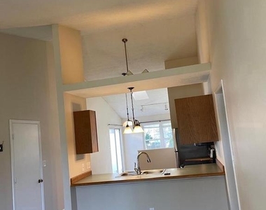 5 Fieldcrest Drive - Photo Thumbnail 9