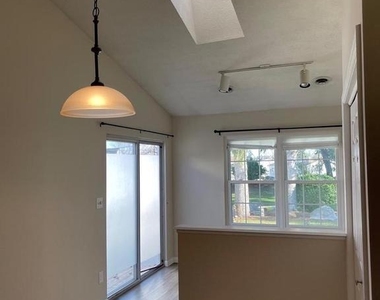 5 Fieldcrest Drive - Photo Thumbnail 20