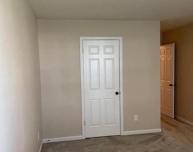 5 Fieldcrest Drive - Photo Thumbnail 33