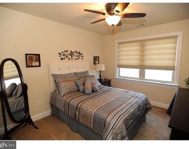3149 Independence Court - Photo Thumbnail 6