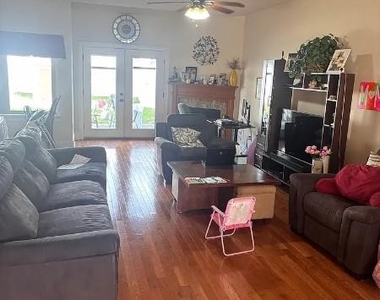 3149 Independence Court - Photo Thumbnail 1