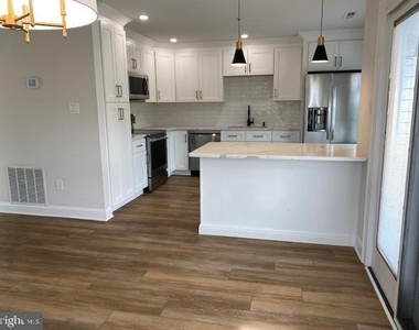 129 N Park Road - Photo Thumbnail 7