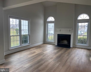 129 N Park Road - Photo Thumbnail 1