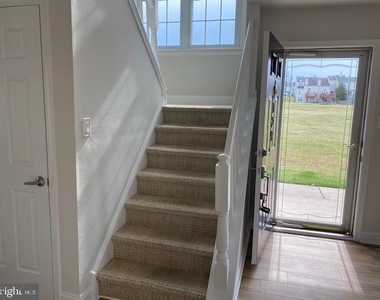 129 N Park Road - Photo Thumbnail 10