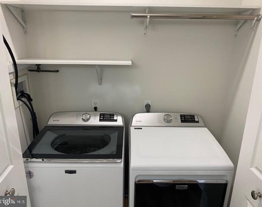 129 N Park Road - Photo Thumbnail 9