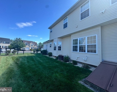 1225 Meadow Brook Drive - Photo Thumbnail 47