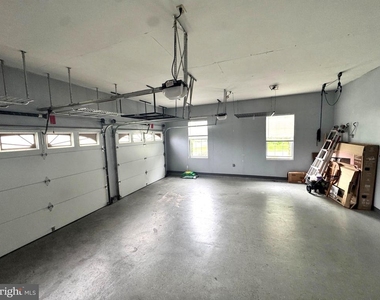 1225 Meadow Brook Drive - Photo Thumbnail 43