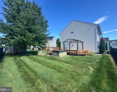 1225 Meadow Brook Drive - Photo Thumbnail 49