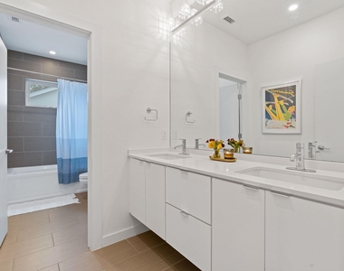609 West Lynn St - Photo Thumbnail 26