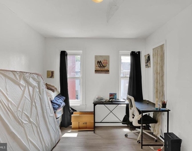 833 Green Street - Photo Thumbnail 11
