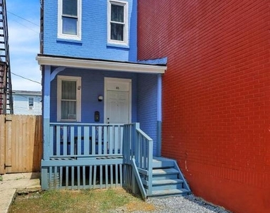 833 Green Street - Photo Thumbnail 1