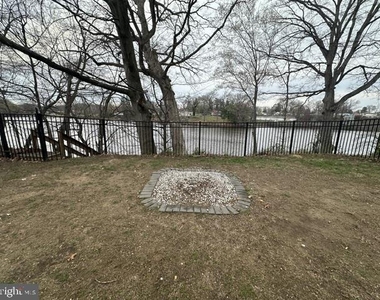 62 Lakeview Court - Photo Thumbnail 19